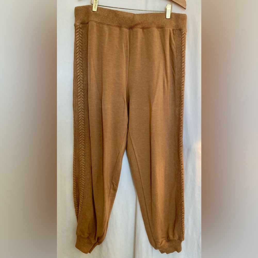 Lou & Grey Light Brown Knit Joggers Size XL